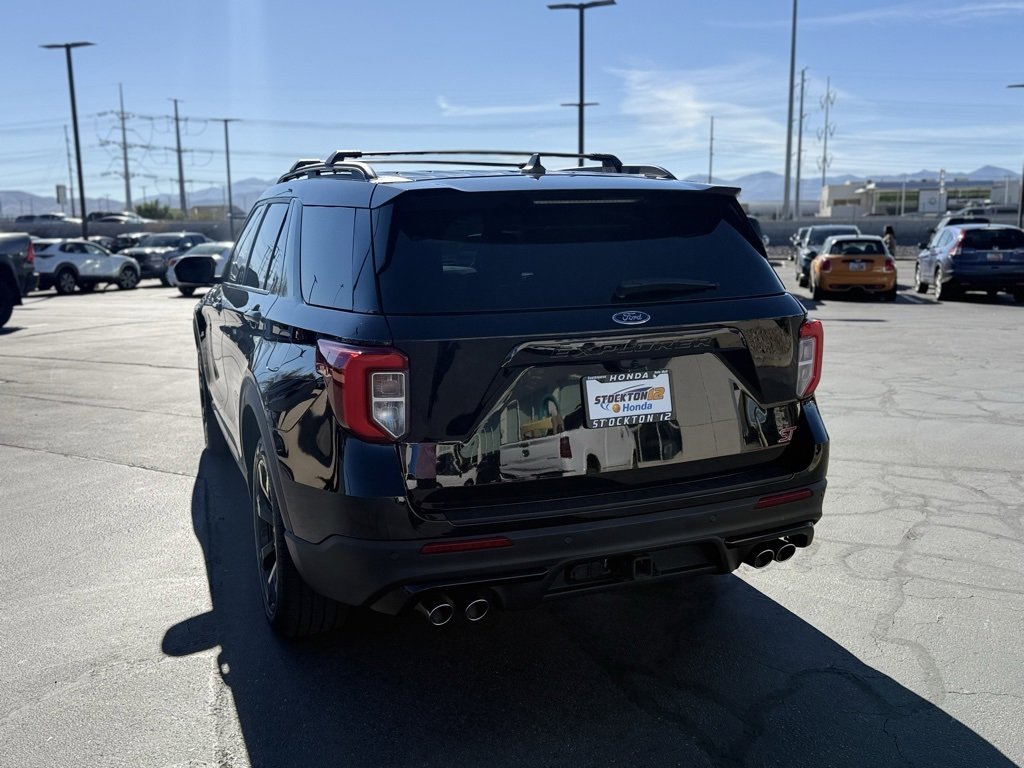 Used 2023 Ford Explorer ST w/ Equipment Group 401A image 9