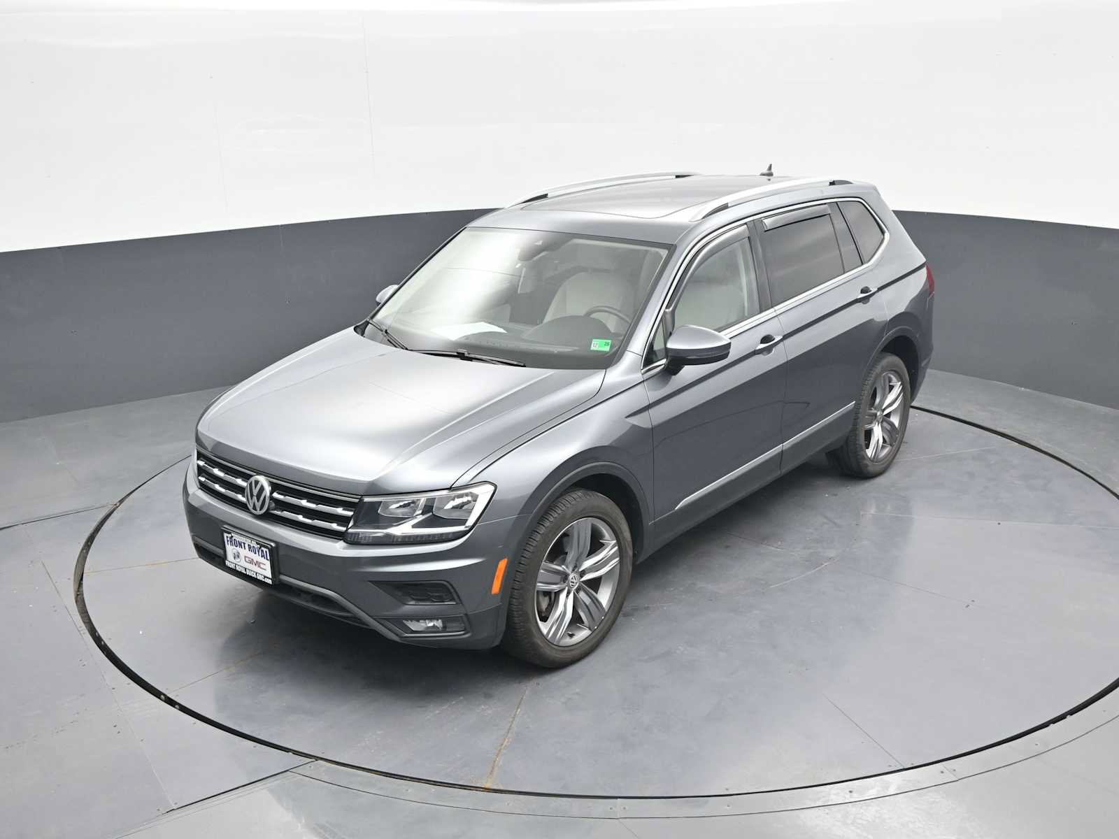 Used 2021 Volkswagen Tiguan SEL AWD/4WD image 31