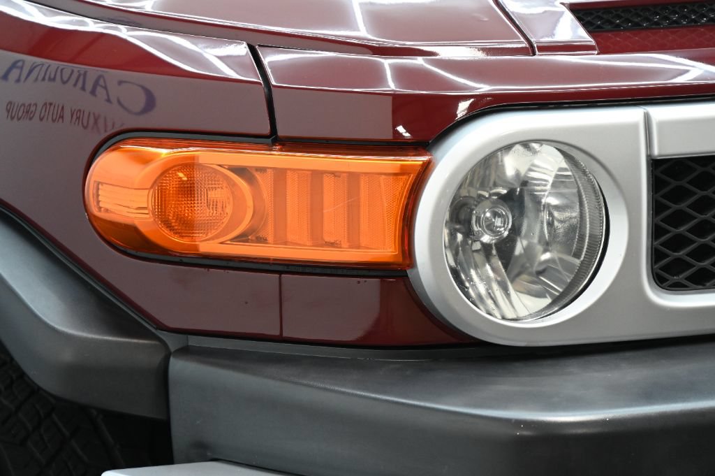 Used 2008 Toyota FJ Cruiser 4WD image 9