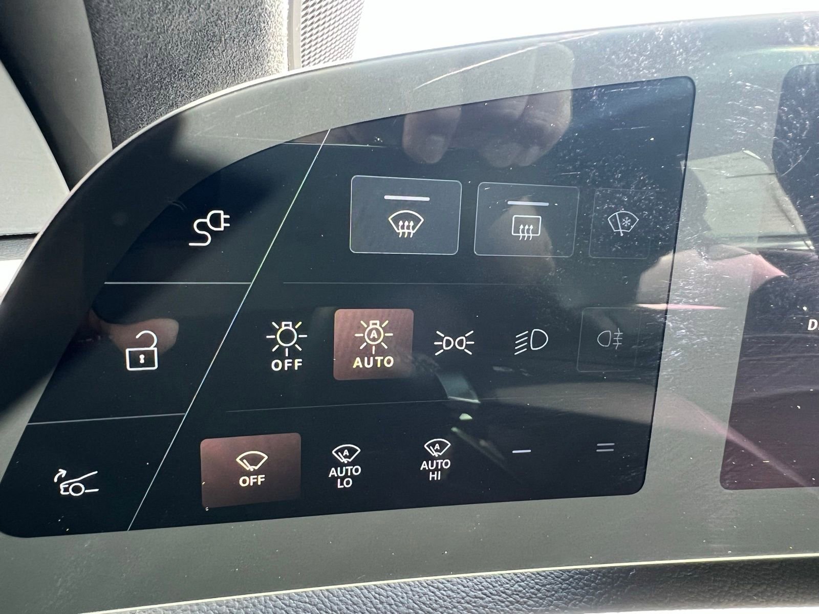 Used 2023 Lucid Air Touring image 33