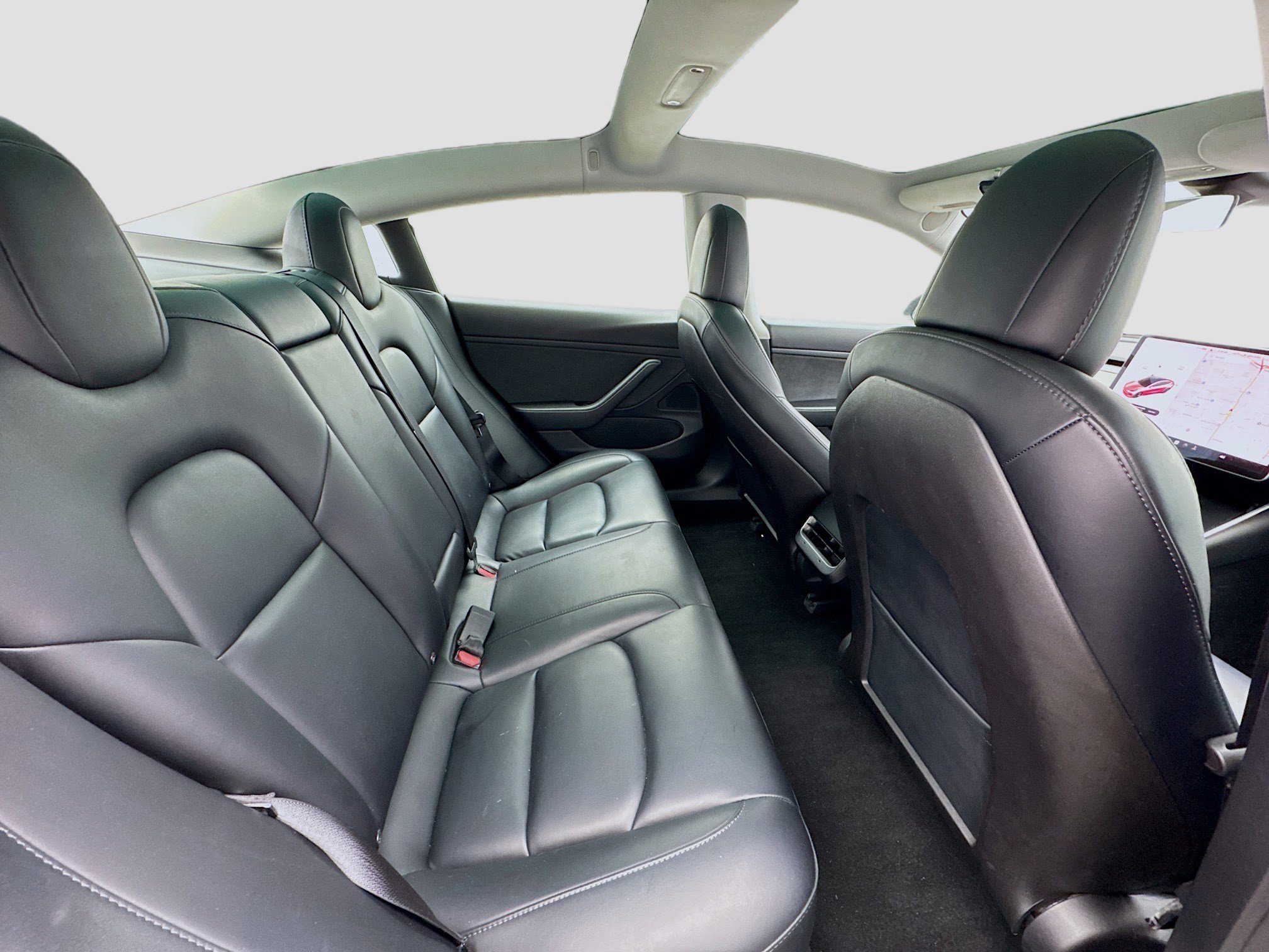 Used 2020 Tesla Model 3 Standard Range Plus image 19