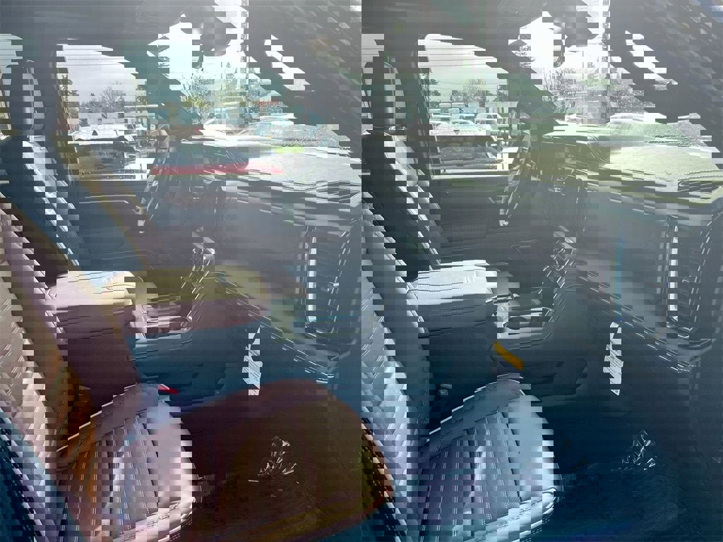 New 2025 GMC Sierra 3500 Denali Ultimate image 22