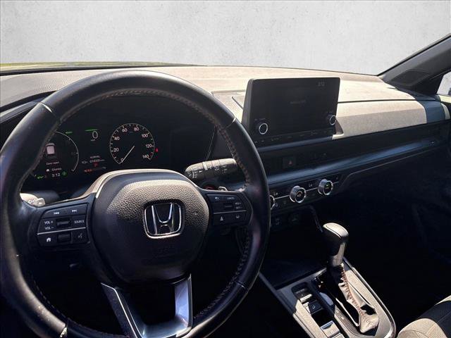 Used 2025 Honda CR-V Sport image 9