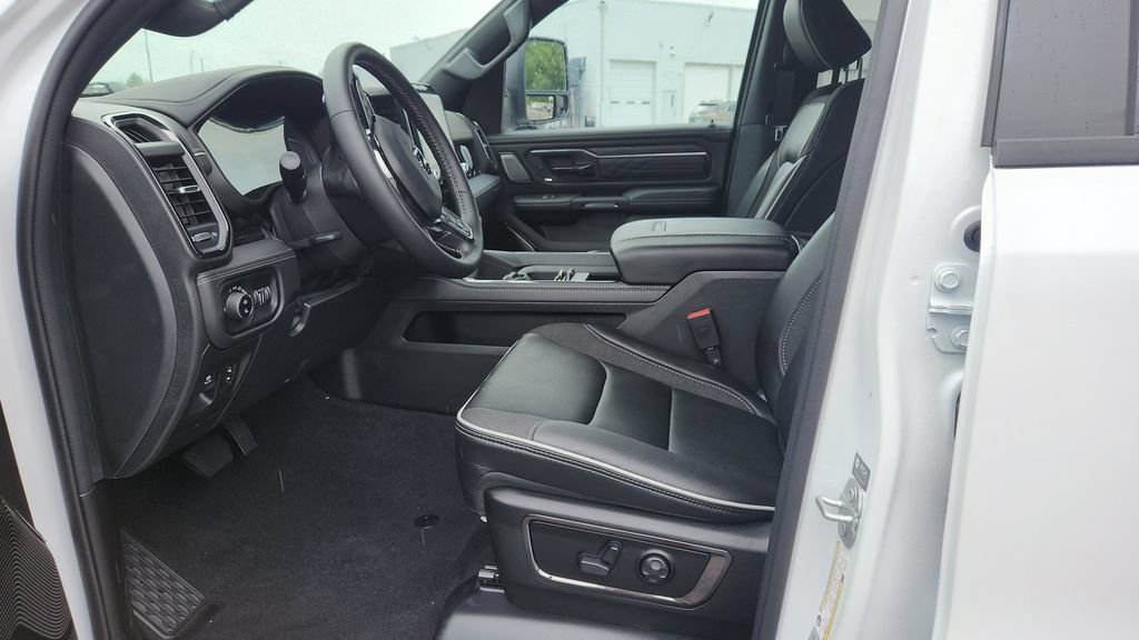 New 2027 RAM 1500 Limited w/ Night Edition AWD/4WD image 16