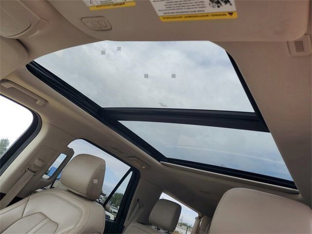 Used 2024 Ford Expedition Max Limited image 16