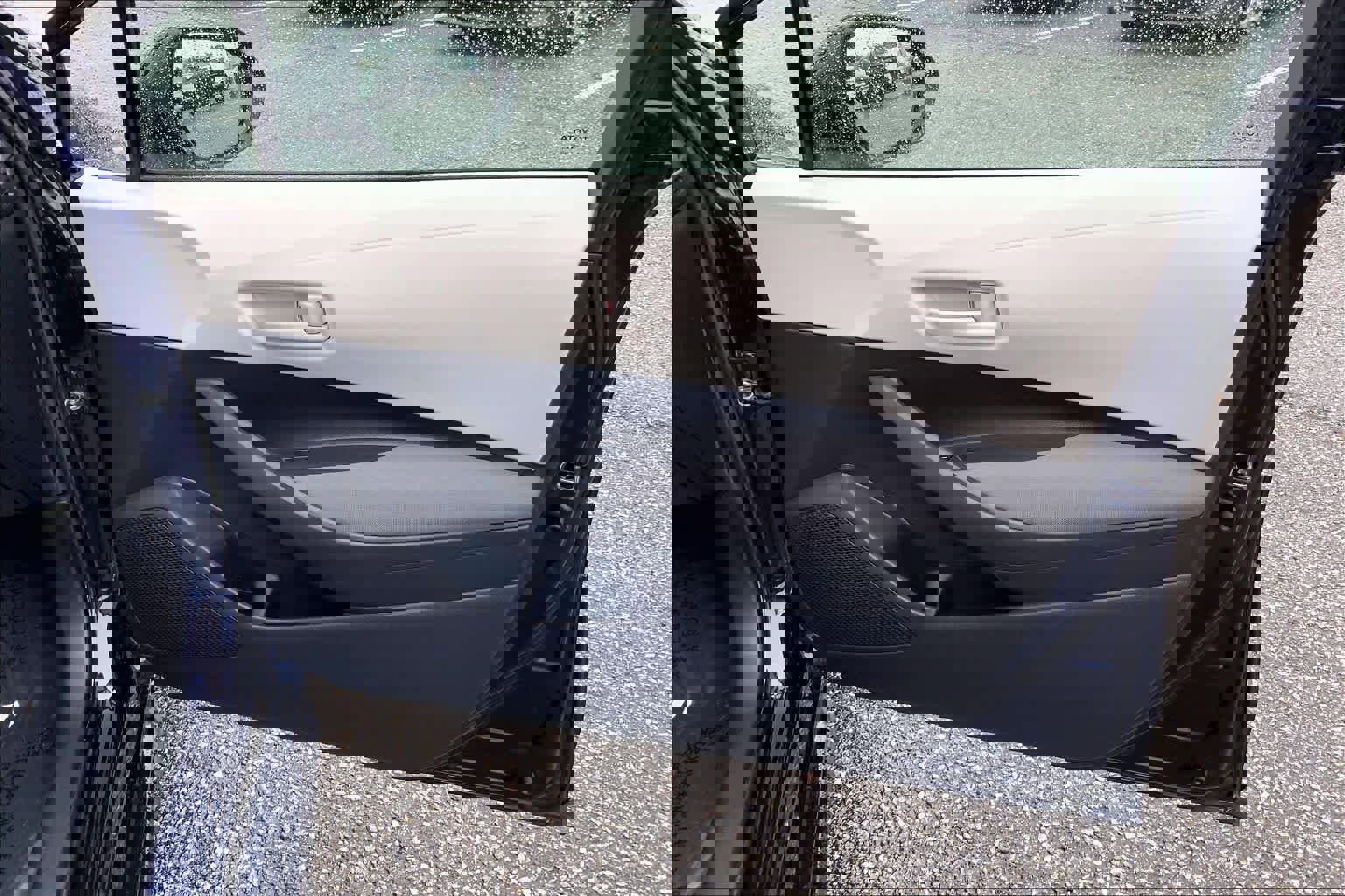 Used 2024 Toyota Corolla LE image 22