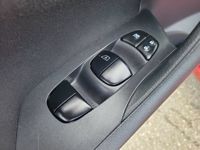 Used 2014 Nissan Altima 2.5 SV FWD image 15