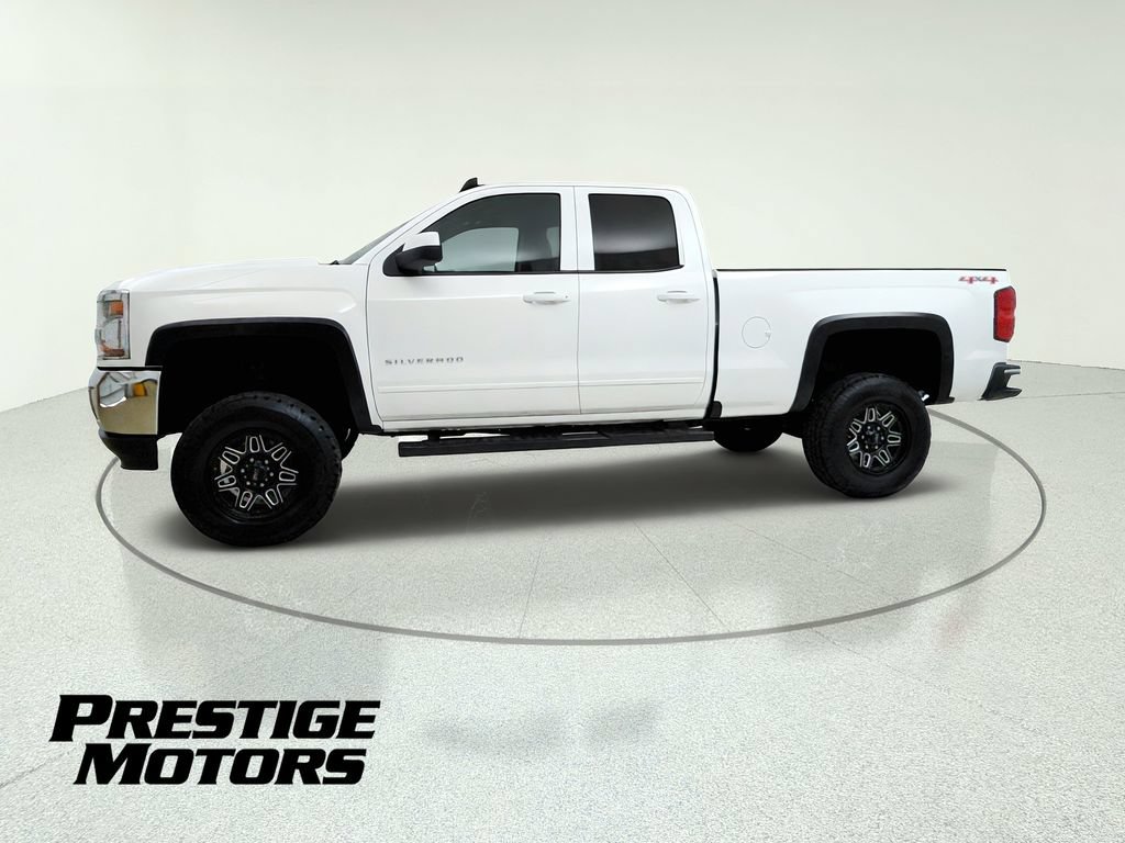 Used 2016 Chevrolet Silverado 1500 LT w/ True North Edition AWD/4WD image 4