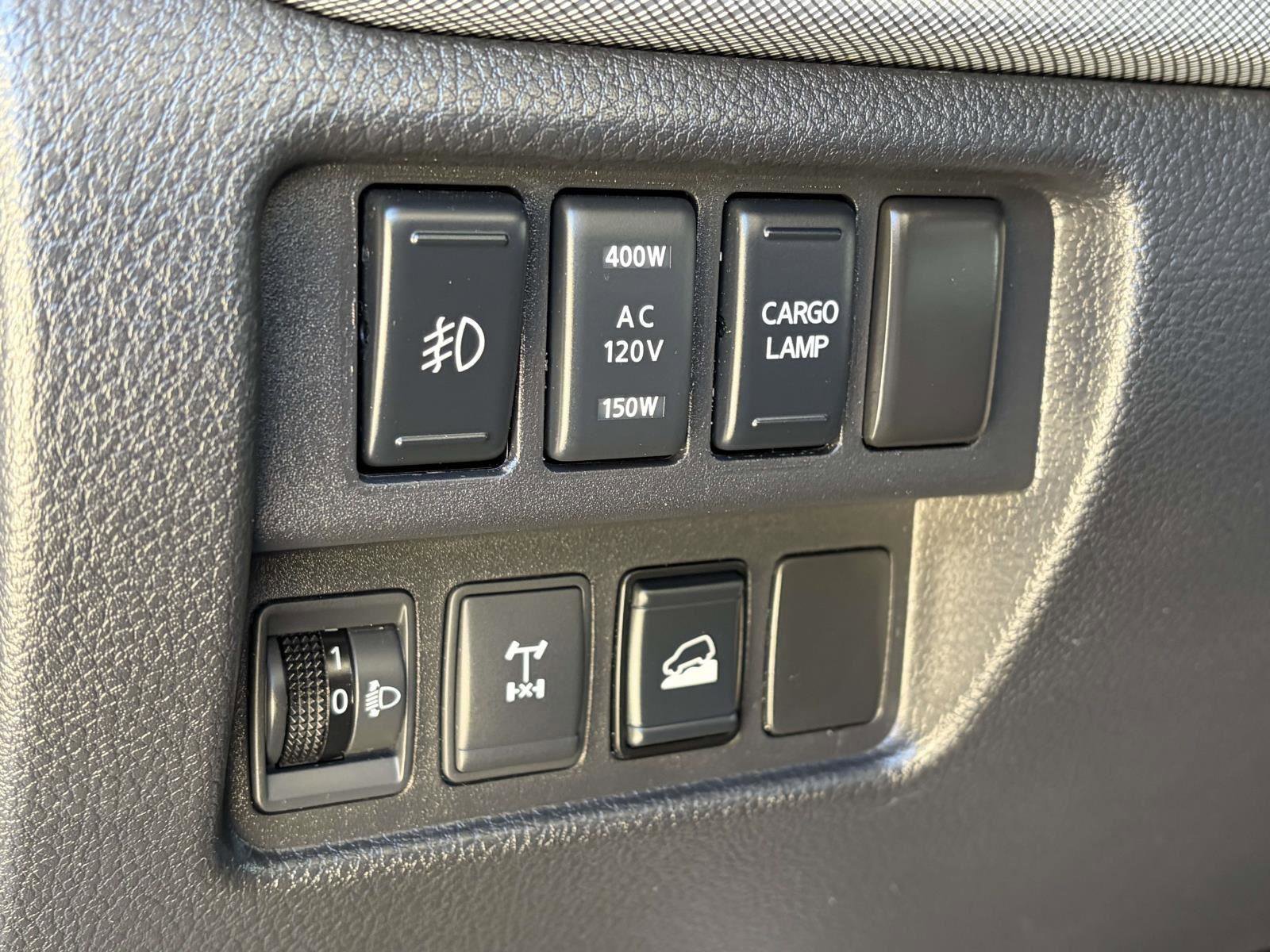 Used 2019 Nissan Titan PRO-4X w/ Pro-4x Convenience Package image 15