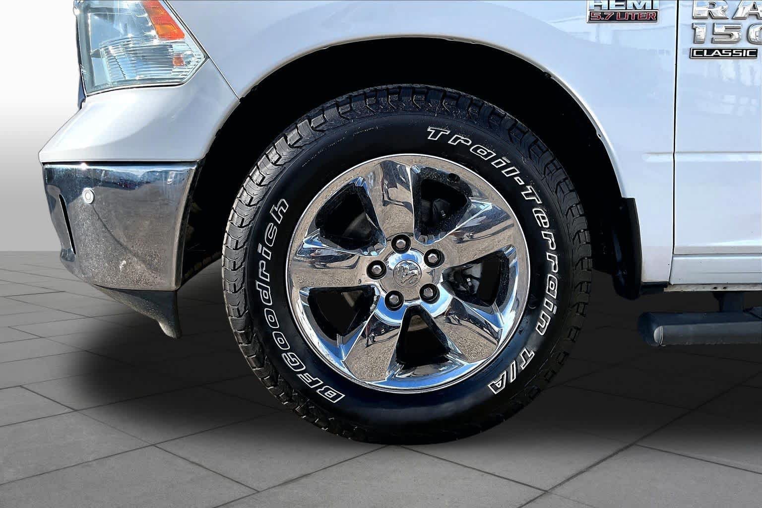 Used 2019 RAM 1500 Lone Star RWD image 11