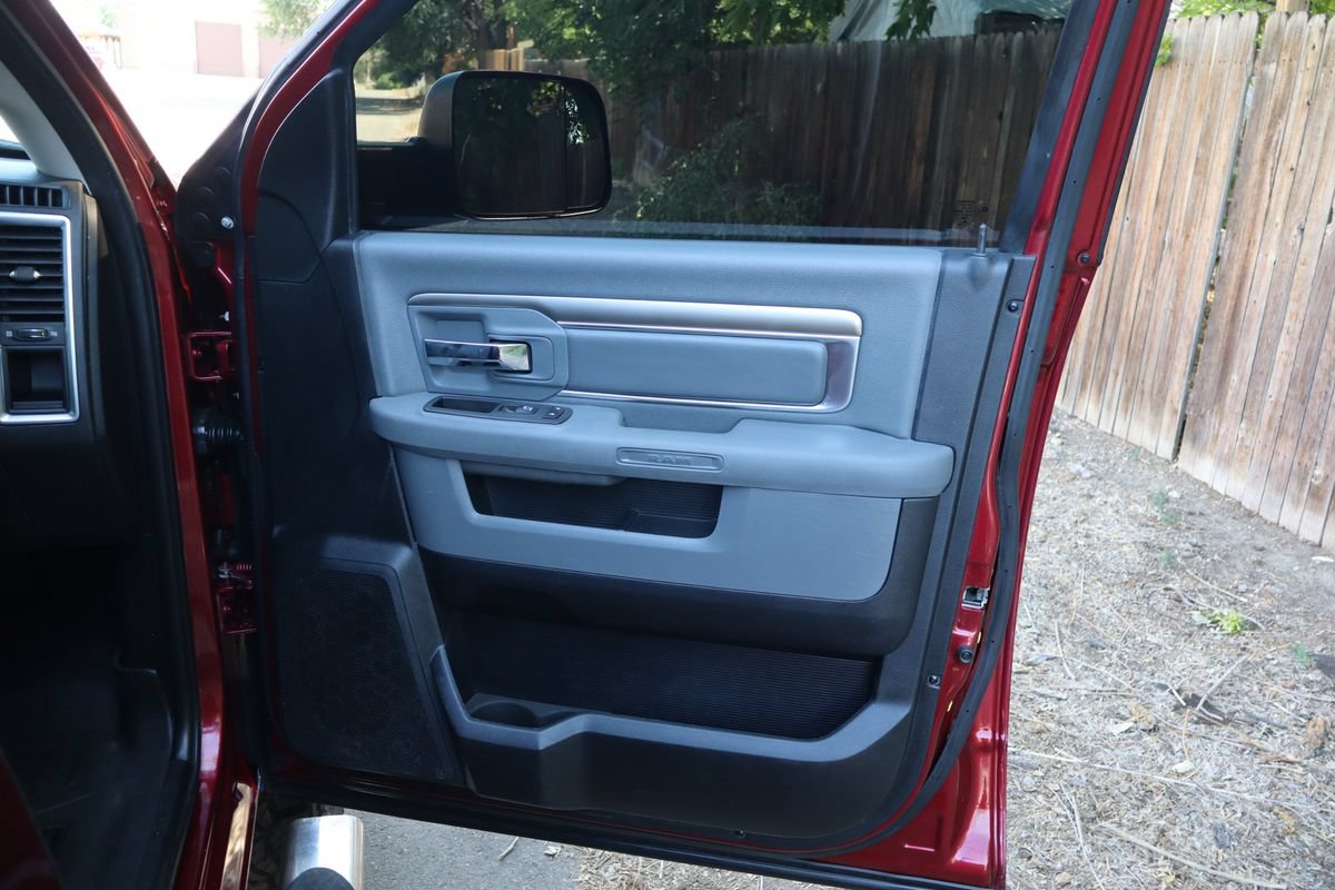 Used 2015 RAM 2500 Big Horn AWD/4WD image 26