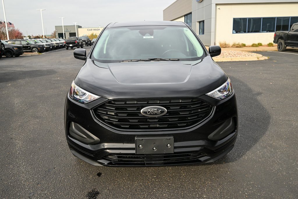 New 2024 Ford Edge SE w/ Black Appearance Package image 10