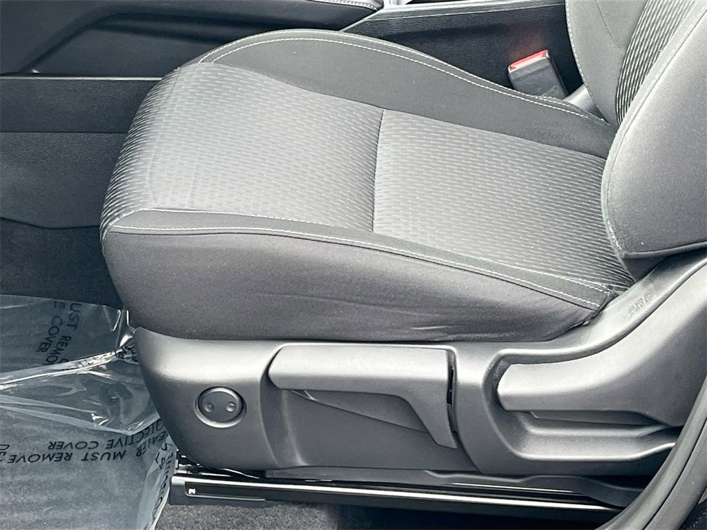 Used 2024 Mitsubishi Outlander ES image 18