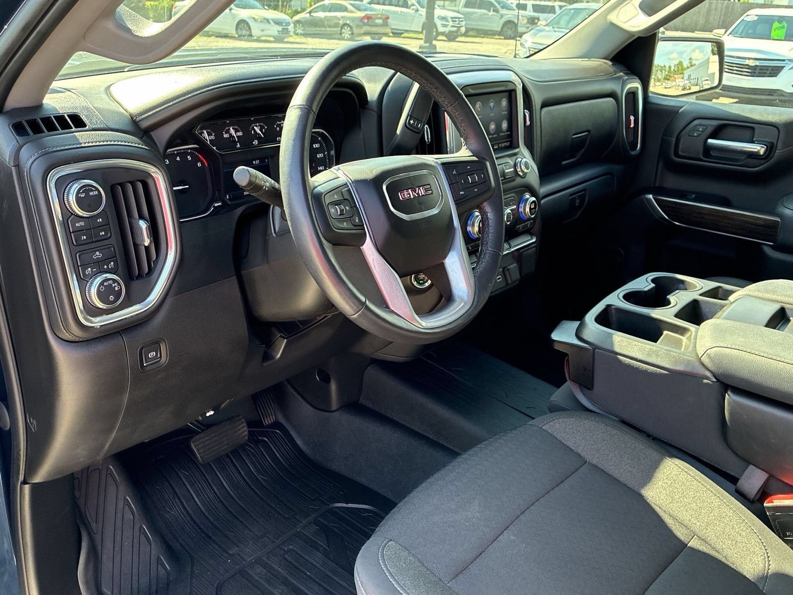 Certified 2022 GMC Sierra 1500 SLE AWD/4WD image 10