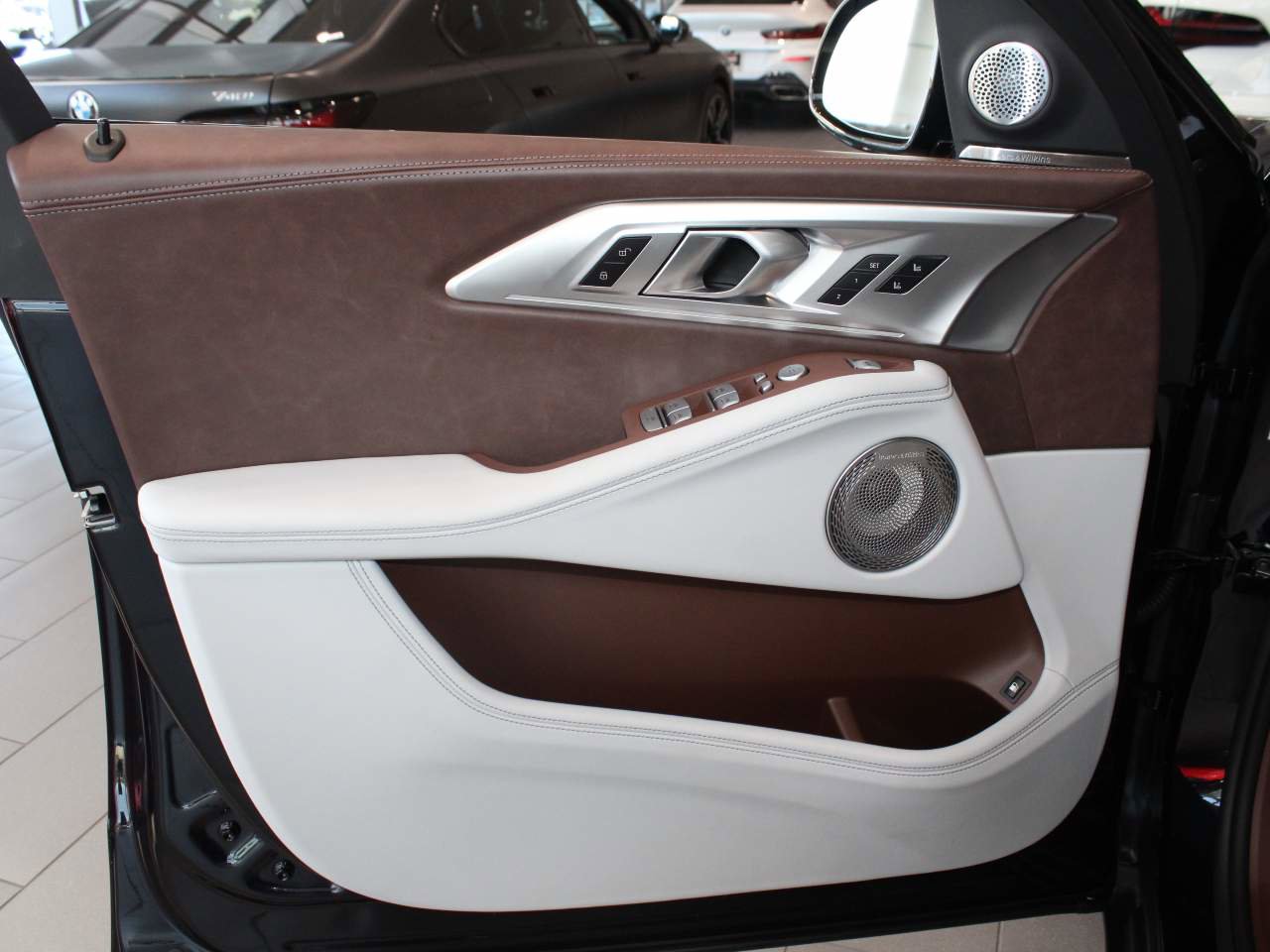 New 2026 BMW XM Label Red image 11