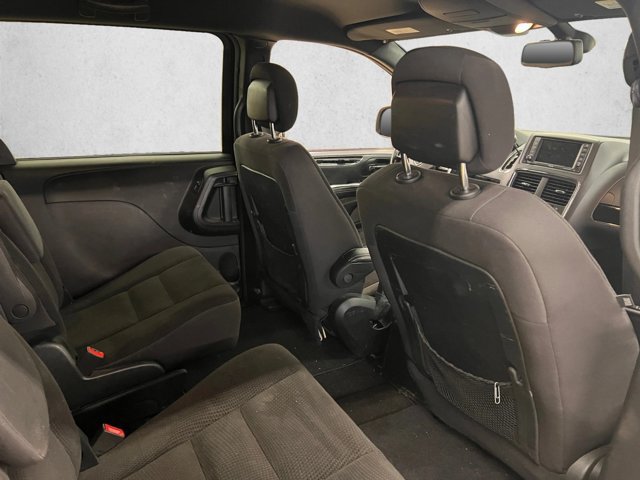 Used 2018 Dodge Grand Caravan SE FWD image 20