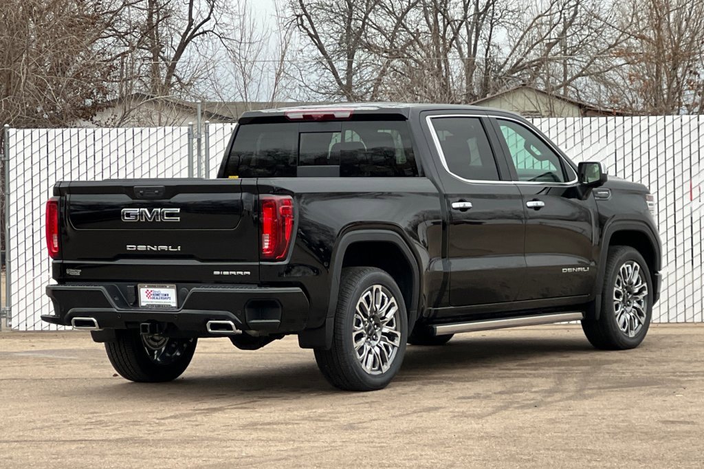 New 2026 GMC Sierra 1500 Denali Ultimate image 4