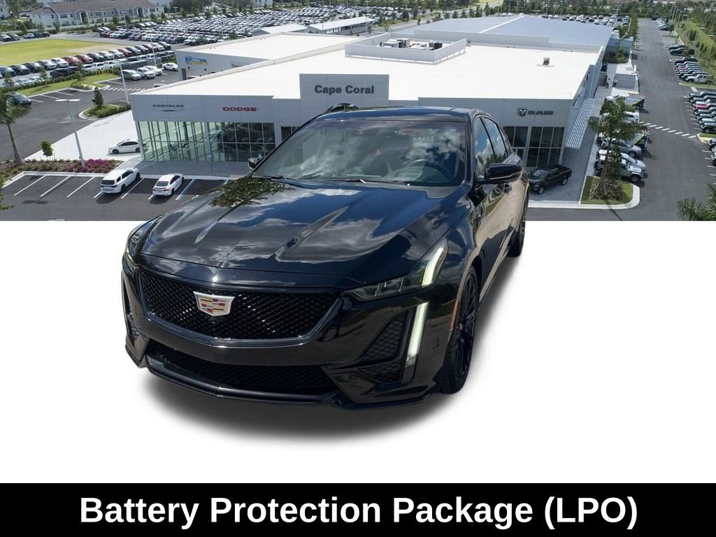 Used 2022 Cadillac CT5 V w/ Premium Package image 4