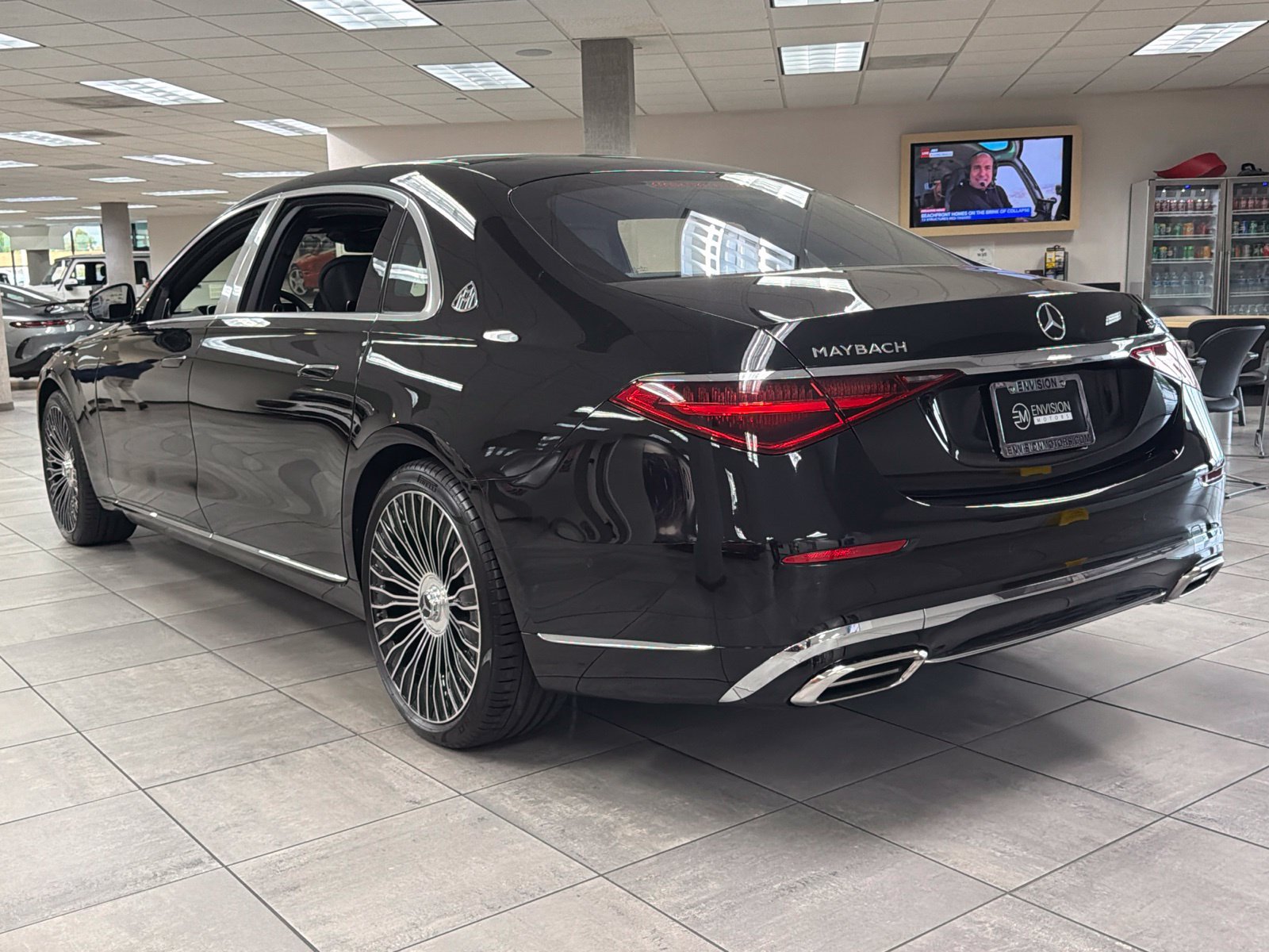 Certified 2025 Mercedes-Benz Maybach S 580 4MATIC image 7