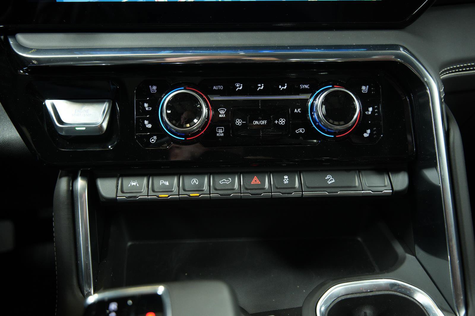 Used 2026 GMC Sierra 1500 Denali Ultimate AWD/4WD image 42