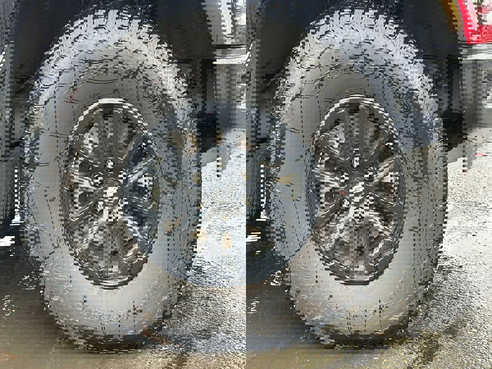 Used 2024 Ford F150 Raptor image 9