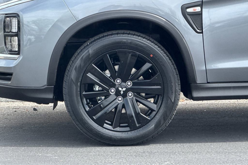 New 2026 Mitsubishi Outlander Sport LE AWD/4WD image 25