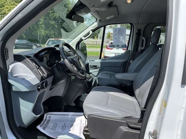 Used 2018 Ford Transit 150 XL RWD image 19