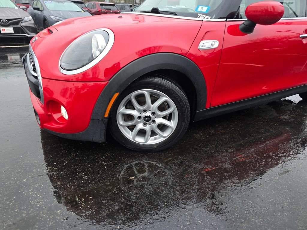 Used 2020 MINI Cooper S FWD image 2