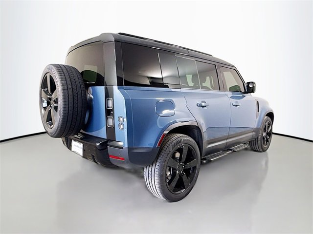 New 2026 Land Rover Defender 110 S image 5