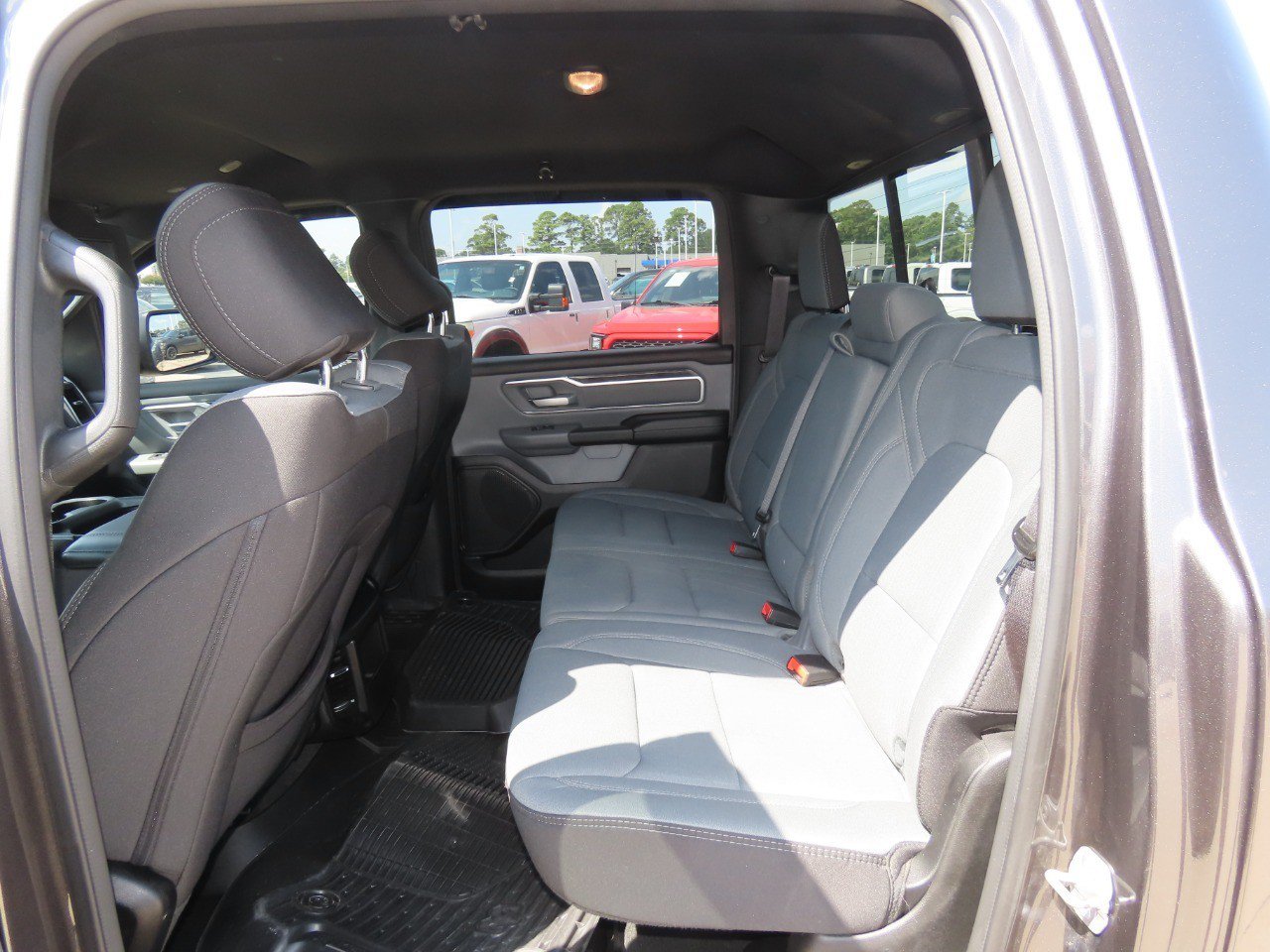 Used 2023 RAM 1500 Big Horn AWD/4WD image 20