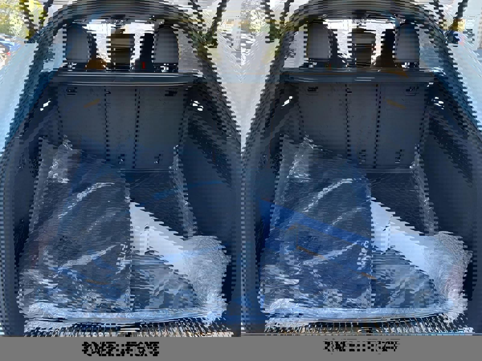 New 2026 Audi Q8 Prestige image 11