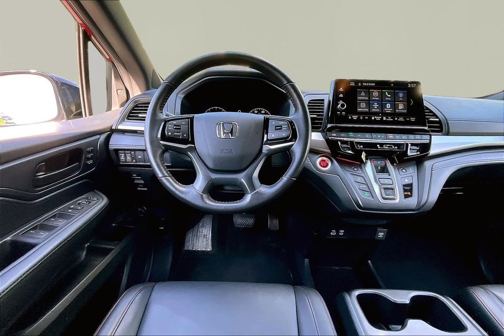 Used 2025 Honda Odyssey Sport-L image 9