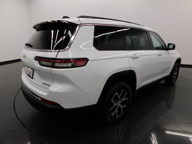 Used 2024 Jeep Grand Cherokee L Limited w/ Luxury Tech Group II image 4