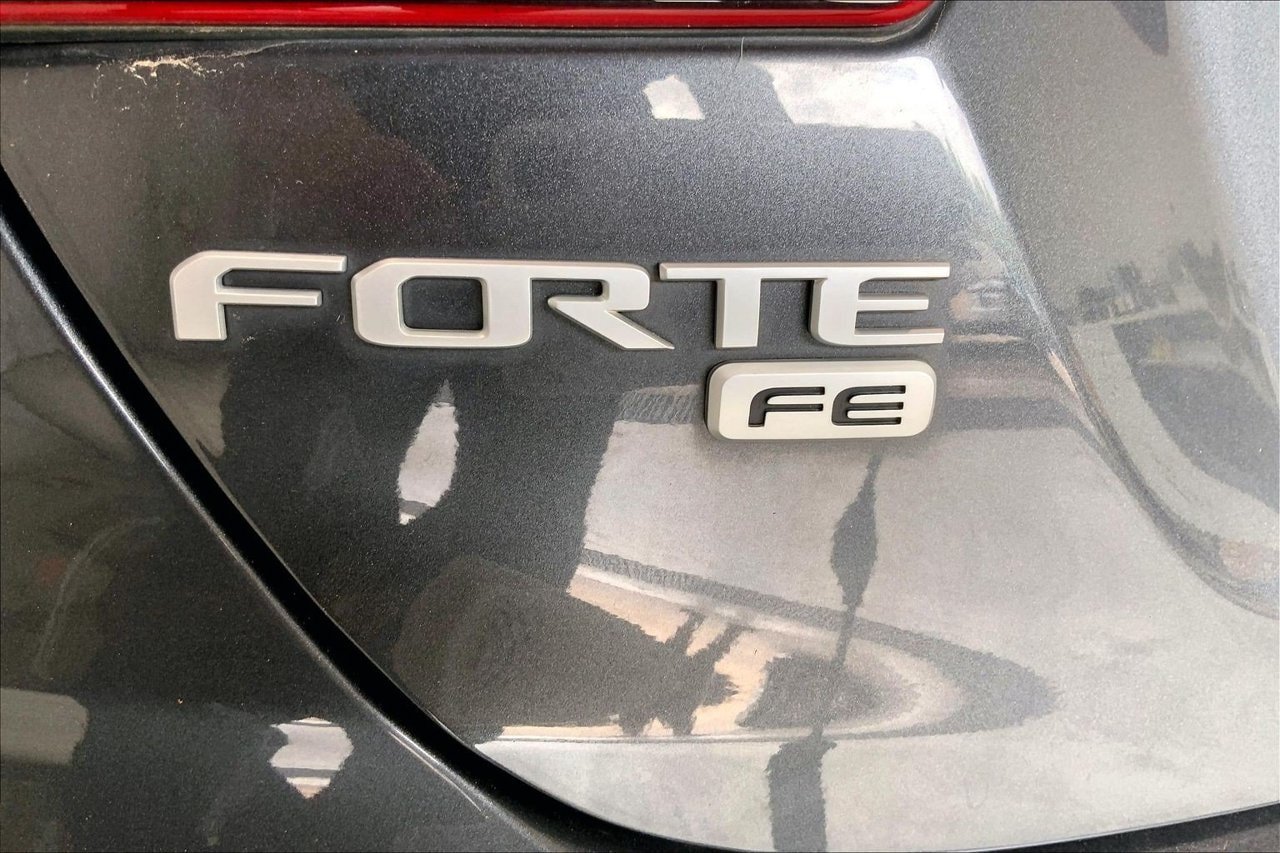 Used 2022 Kia Forte Sedan FWD image 8