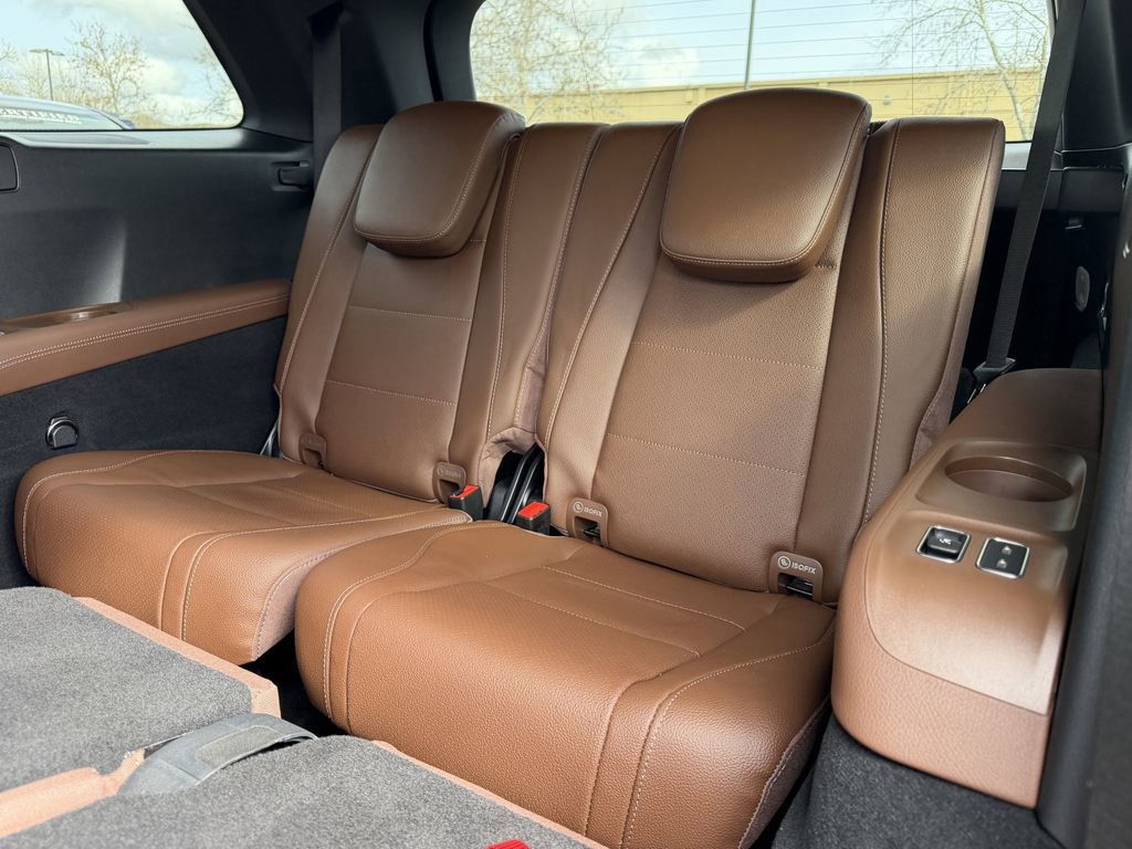 Used 2025 Mercedes-Benz GLS 450 4MATIC image 33