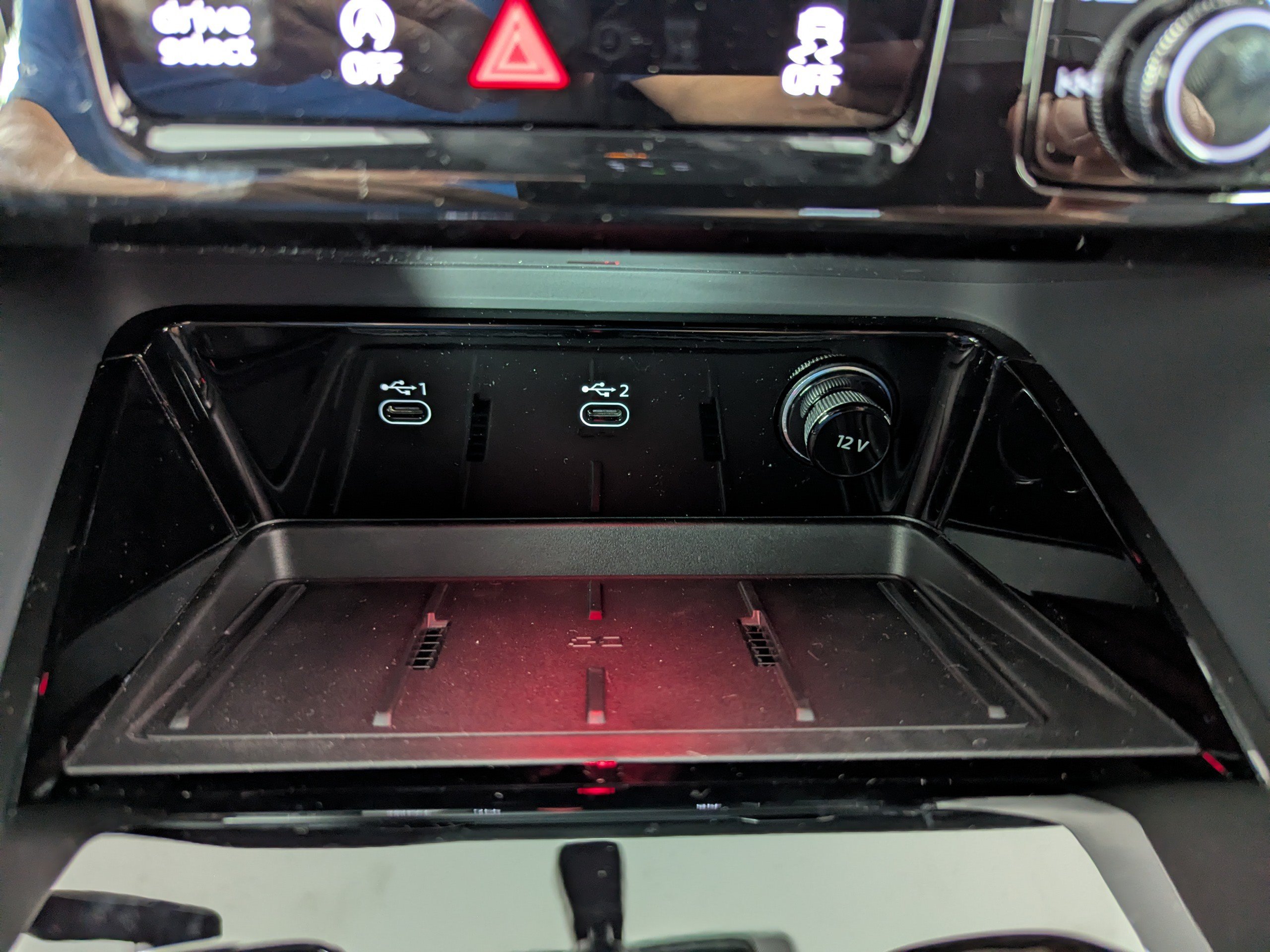 New 2026 Audi SQ5 Prestige AWD/4WD image 24