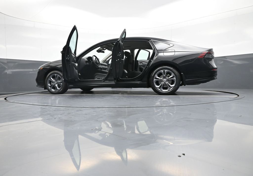 Certified 2023 Honda Accord EX image 48