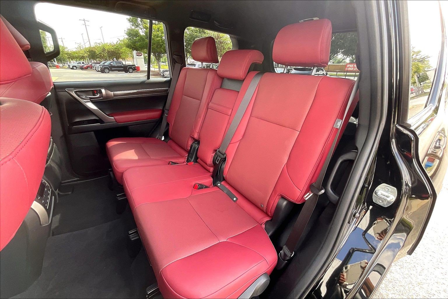 Used 2023 Lexus GX 460 Premium w/ Premium Package AWD/4WD image 31