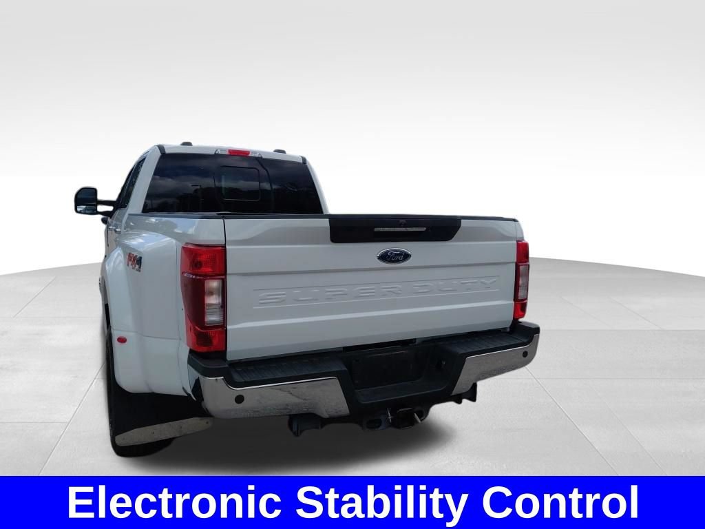 Used 2022 Ford F350 Lariat w/ Lariat Ultimate Package AWD/4WD image 16
