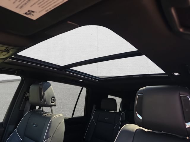 Certified 2024 Cadillac Escalade Sport AWD/4WD image 30