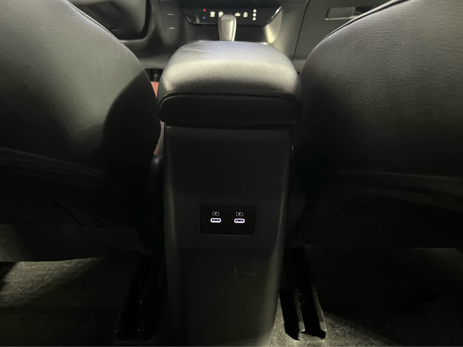 Certified 2025 Nissan Kicks SR FWD image 10