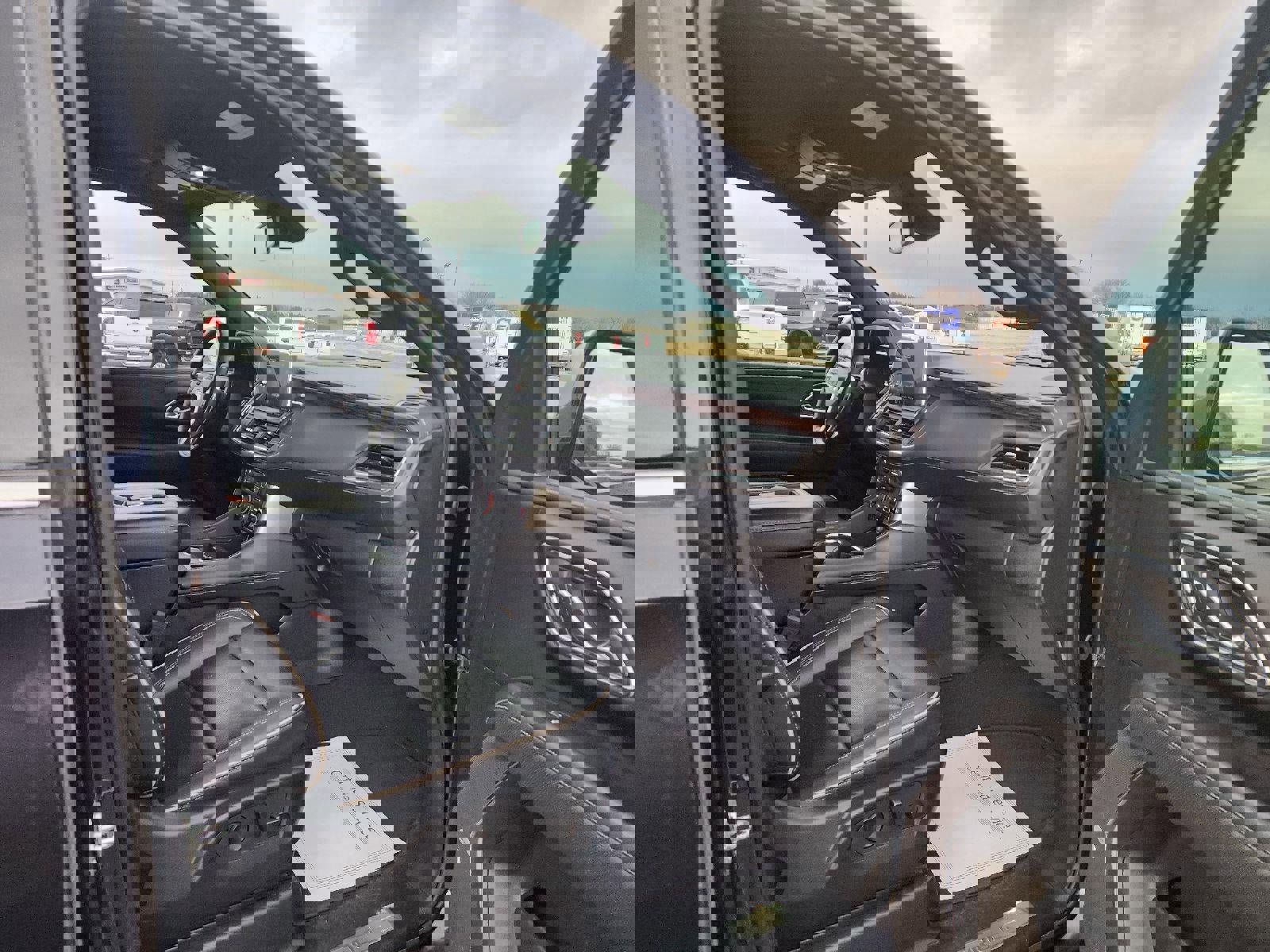 Used 2024 Chevrolet Tahoe Premier image 11