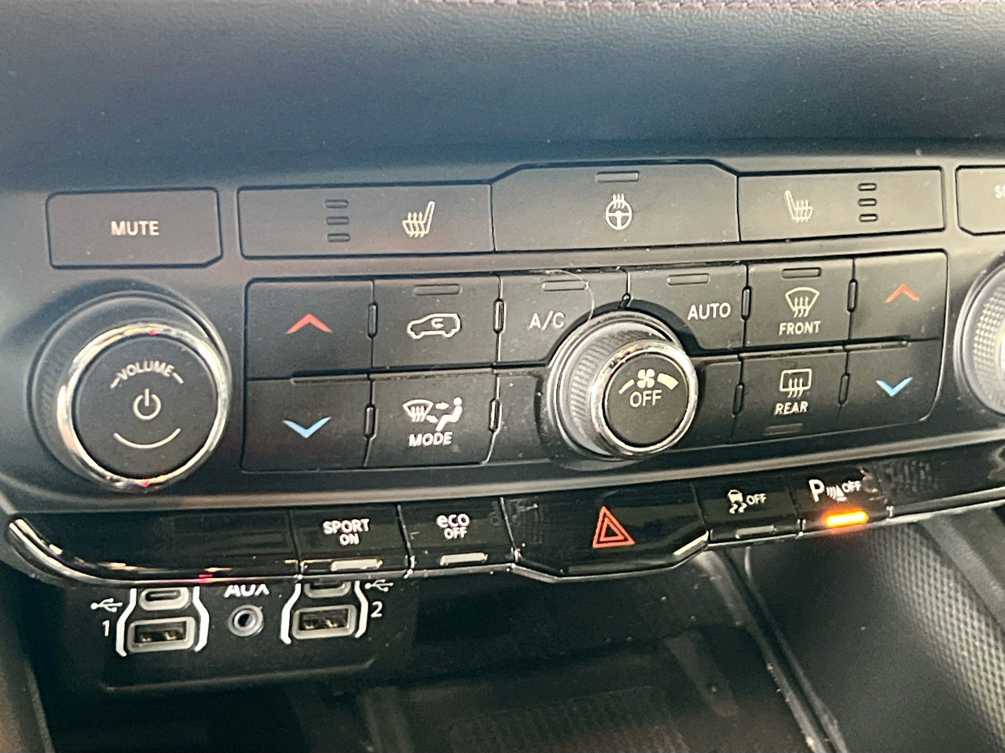 Used 2022 Dodge Durango R/T w/ Trailer Tow Group IV image 20