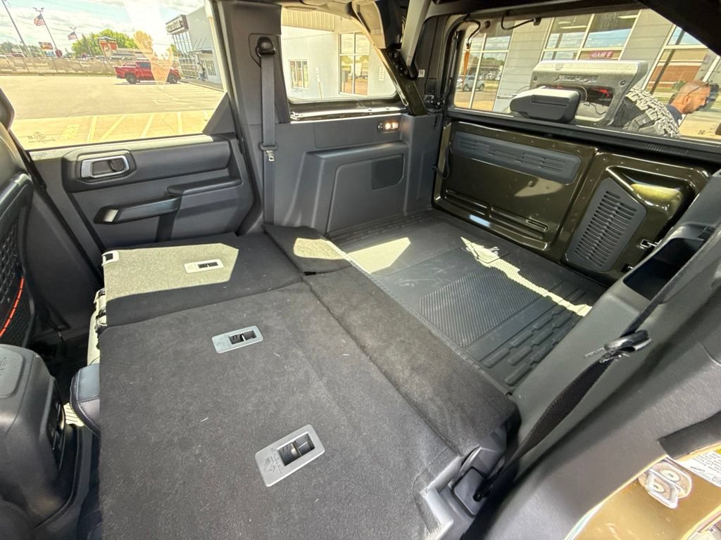 Used 2024 Ford Bronco Raptor w/ Interior Carbon Fiber Pack 6 AWD/4WD image 16