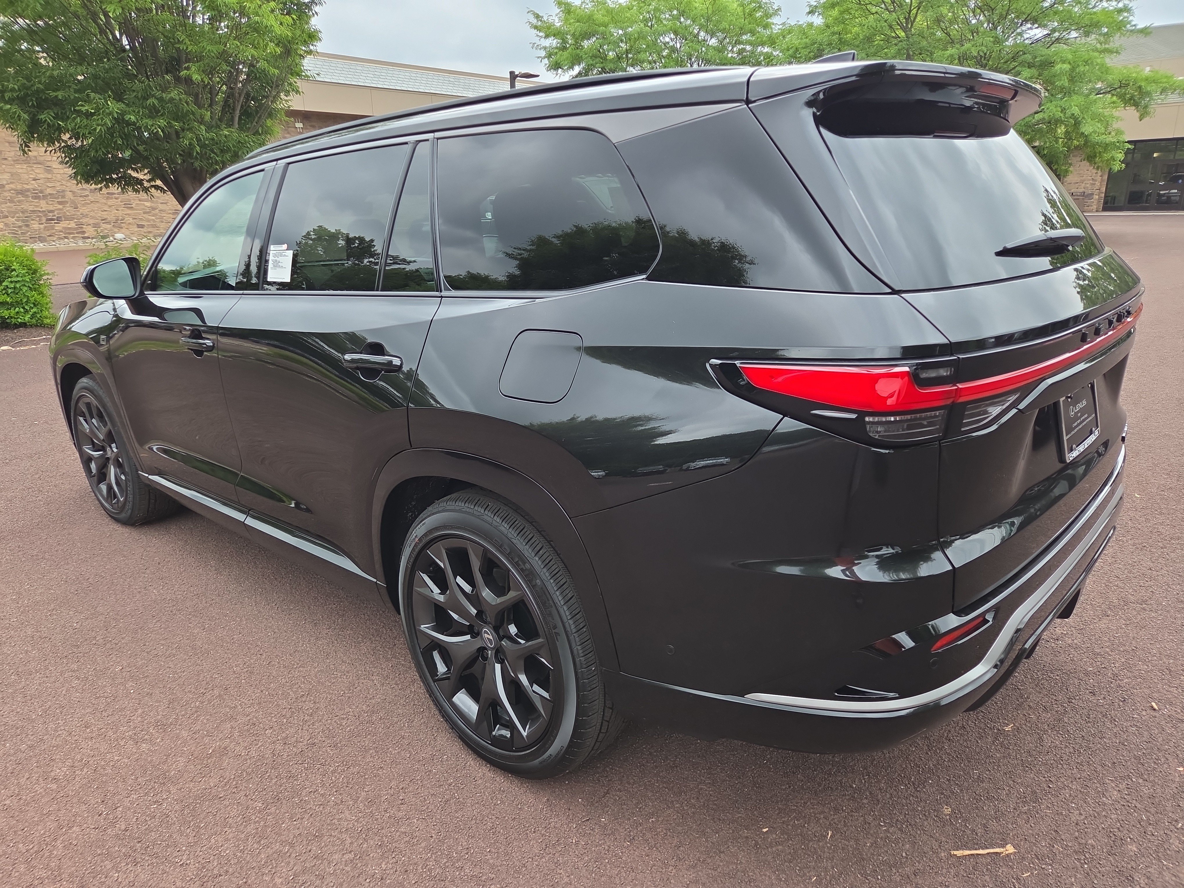 New 2026 Lexus TX 500h AWD image 4