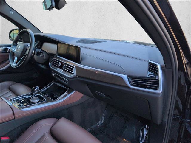 Used 2022 BMW X5 xDrive45e w/ Parking Assistance Package AWD/4WD image 24