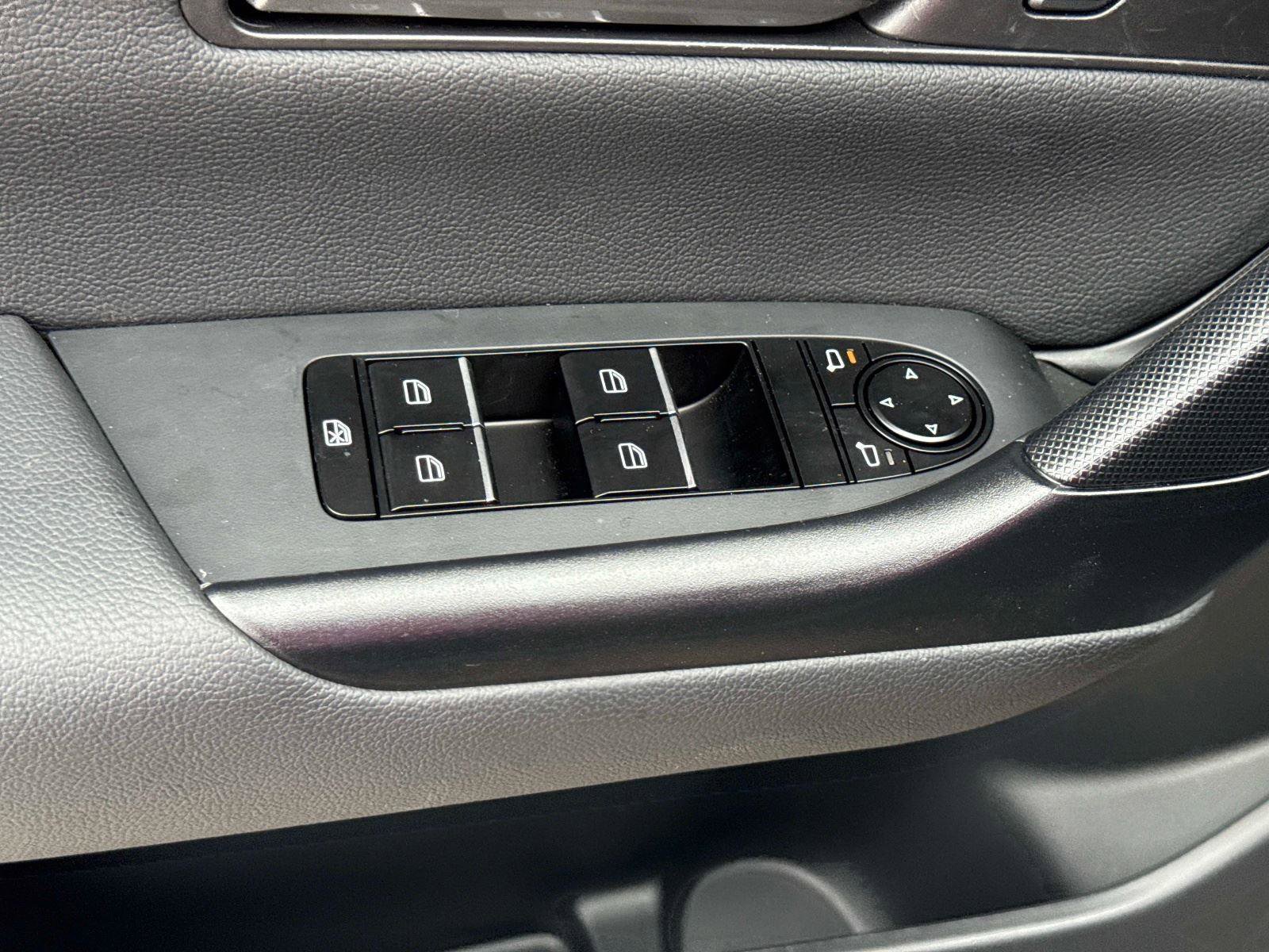 Certified 2024 MAZDA CX-50 AWD 2.5 S w/ Premium Package image 19