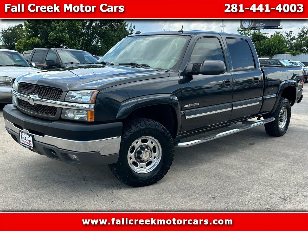 Used 2004 Chevrolet Silverado 2500 LT w/ Skid Plate Package AWD/4WD image 1
