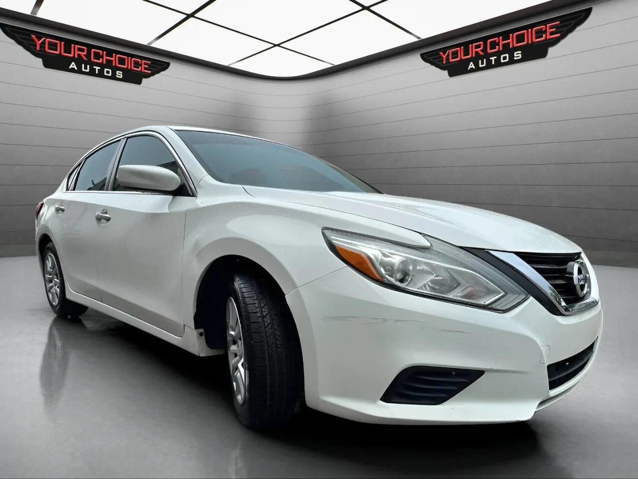 Used 2017 Nissan Altima 2.5 S w/ Power Driver Seat Package image 7