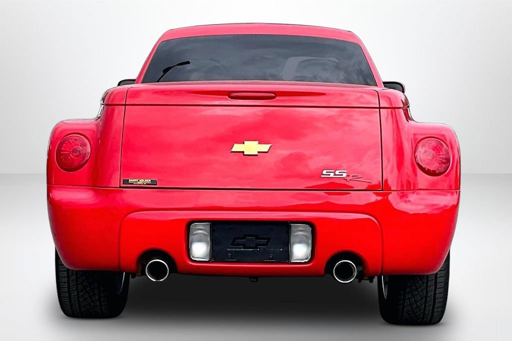 Used 2003 Chevrolet SSR w/ Preferred Equipment Group RWD image 7